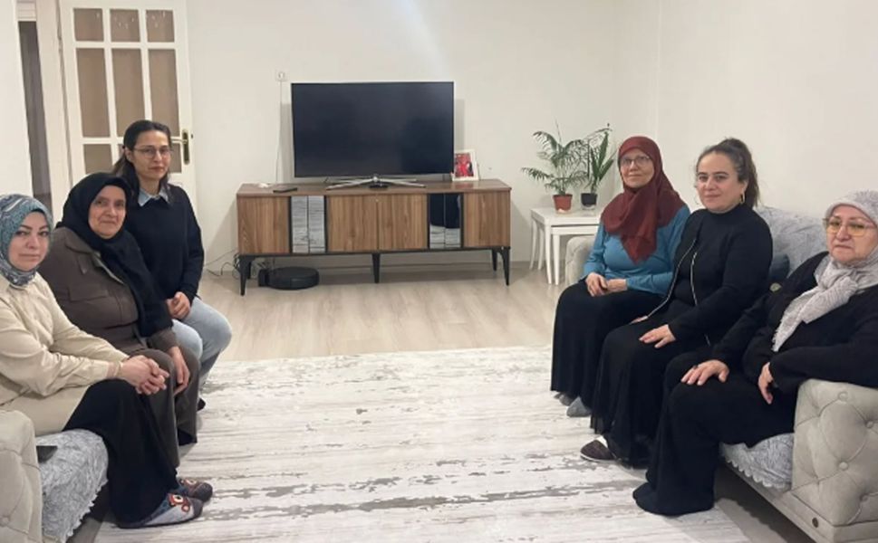 AK Parti Çorum İl Kadın Kolları’ndan iftar sonrası ziyaret