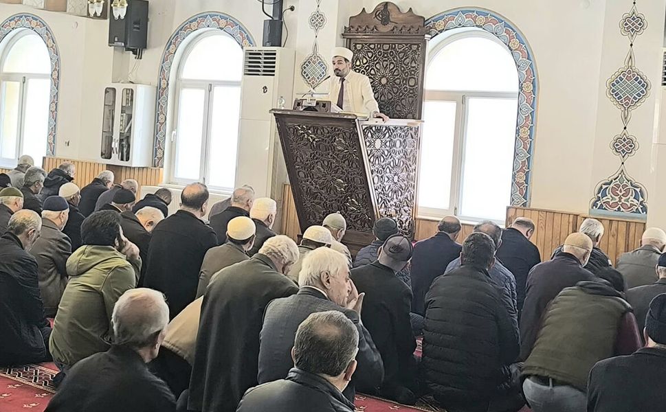 Boğazkale Müftüsü Önder Arık’tan Abdibey Camii’nde vaaz
