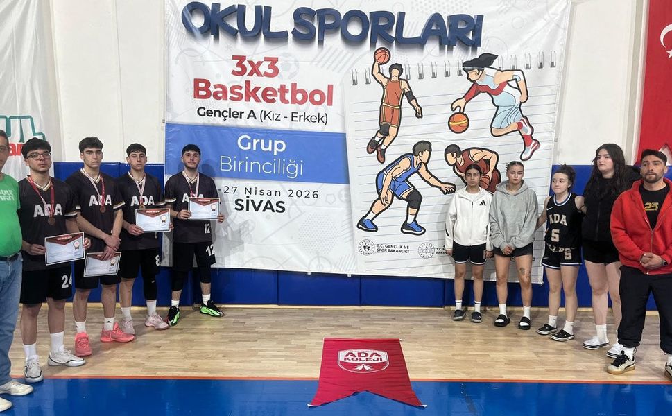 Tarihi başarı: Ada Koleji Türkiye finallerine yükseldi