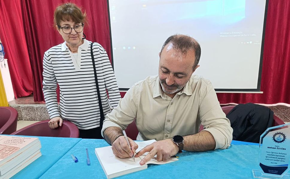 Çorum’da yazar-öğrenci buluşmaları sürüyor