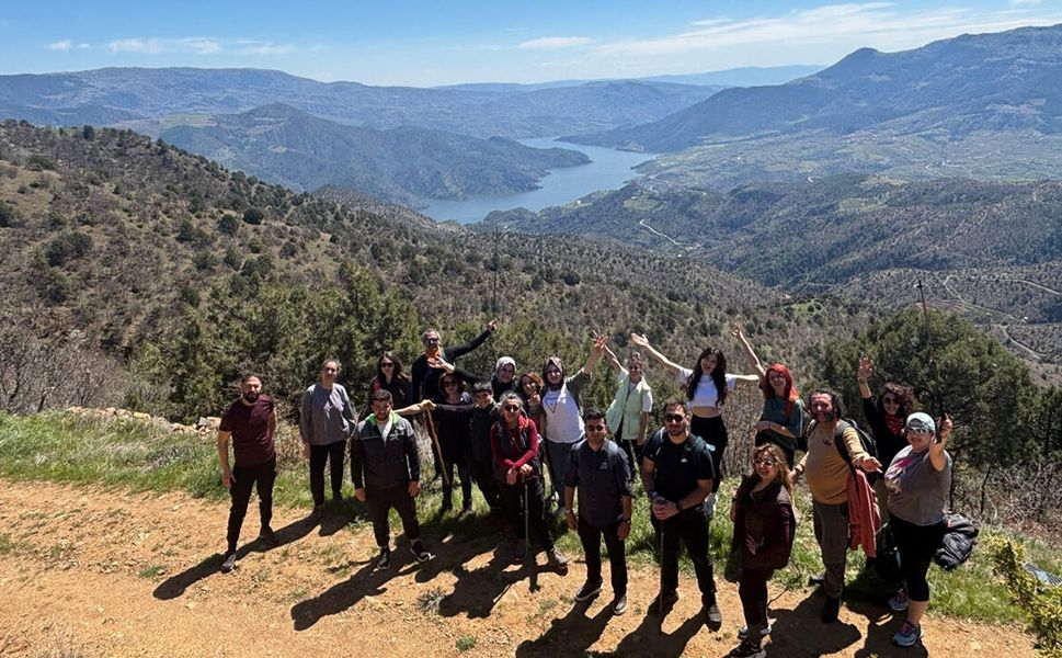 Doğaseverler Oğuzlar'da yürüyüş yaptı