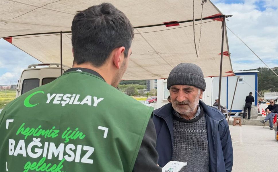 Yeşilay’dan Çarşamba Pazarı’nda bağımlılıkla mücadele çalışması
