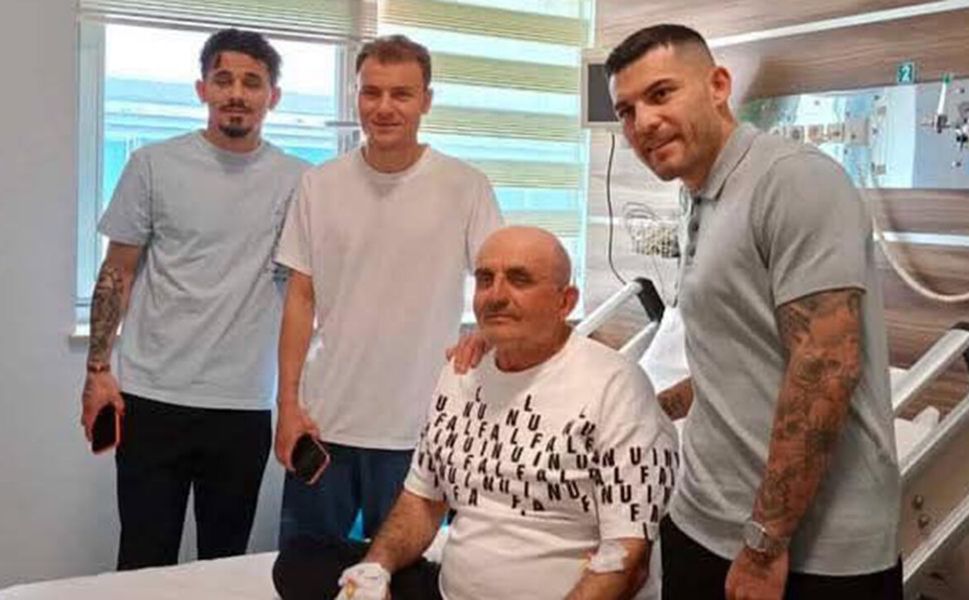Çorum FK futbolcularından taraftara moral ziyareti
