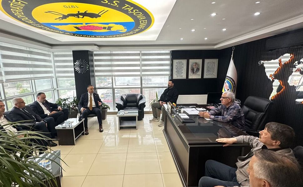 Milletvekili Tahtasız’tan Esnaf Kredi ve Kefalet Kooperatifi’ne ziyaret