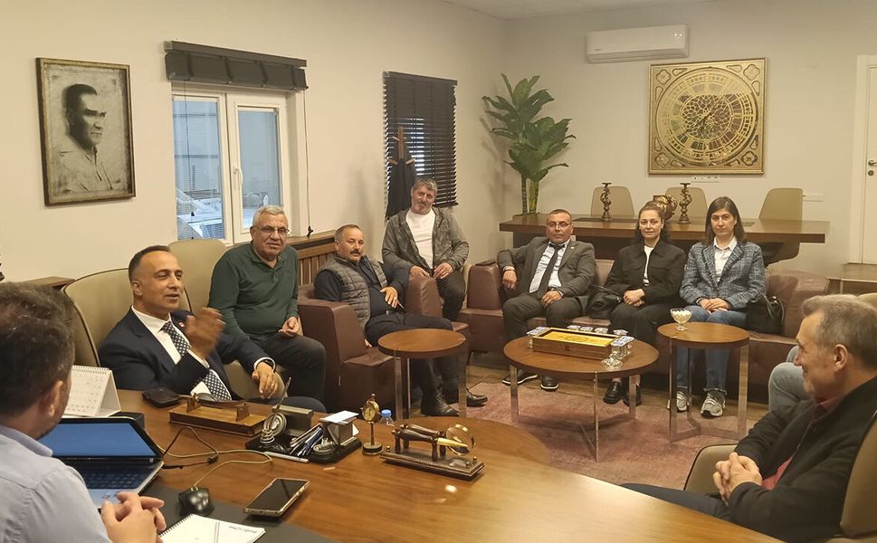 CHP heyeti Çorum esnafının sorunlarını dinledi