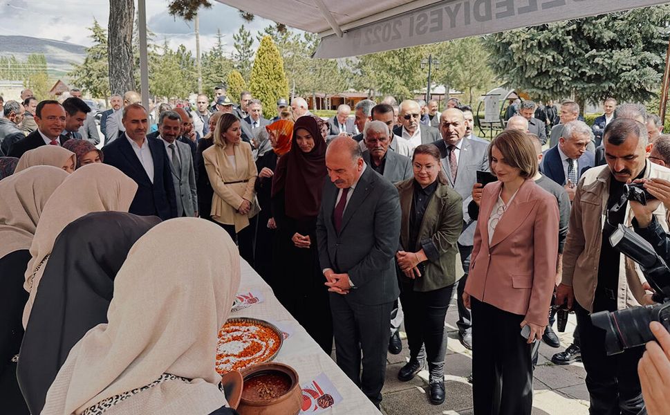 Elvançelebi Köyü’nde yöresel lezzetler aynı sofrada buluştu