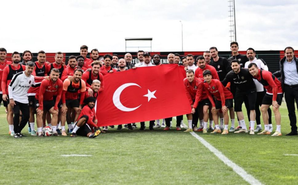 Arca Çorum FK’dan 19 Mayıs’a özel paylaşım! Final öncesi duygulandıran kare