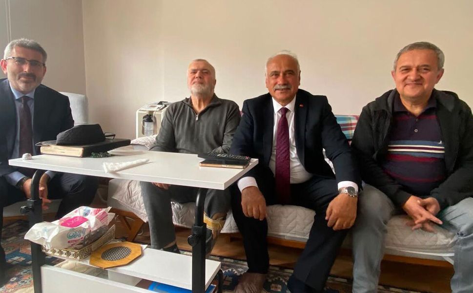 Başkan Çizikçi'den dost ziyareti
