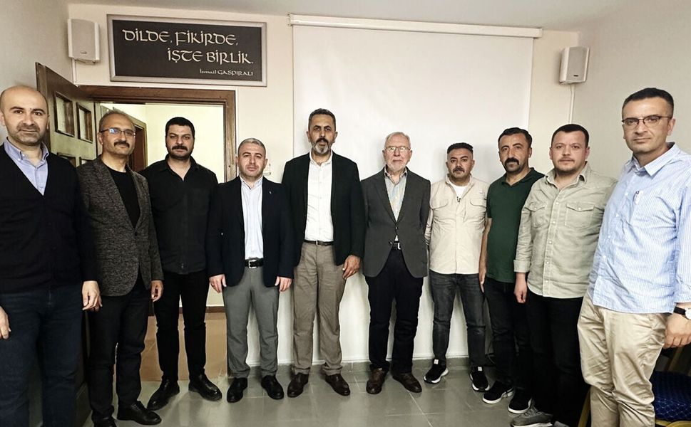 Türk Eğitim-Sen’den Çorum Türk Ocağı’na ziyaret