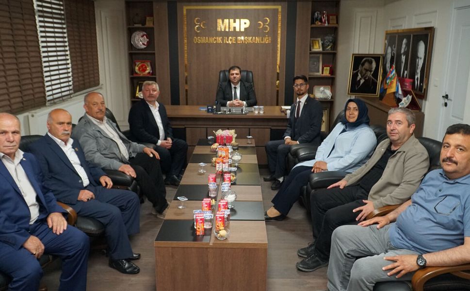 MHP Osmancık teşkilatı bayramlaştı