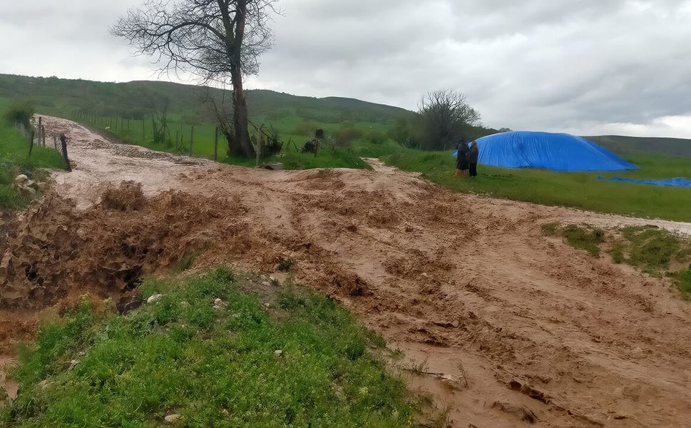 Çorum'da dereler taştı, tarım arazileri su altında kaldı