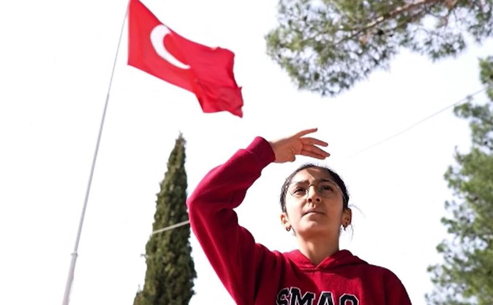Çorum'da öğrencilerinden işaret diliyle İstiklal Marşı klibi