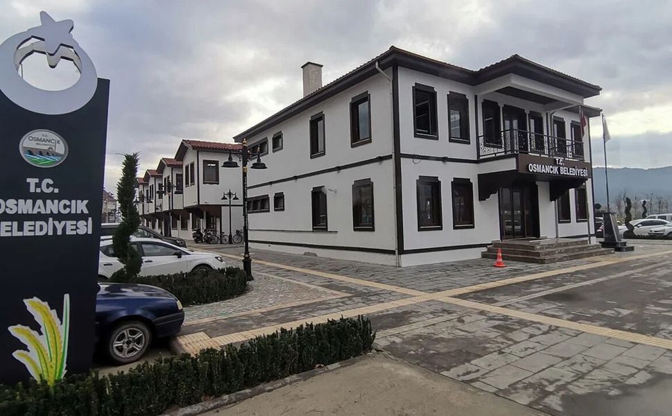 Osmancık Belediyesi Otomatik Kepenk Kapı, Trapez, Profil ile Muhtelif Demir Malzemeleri Alacak