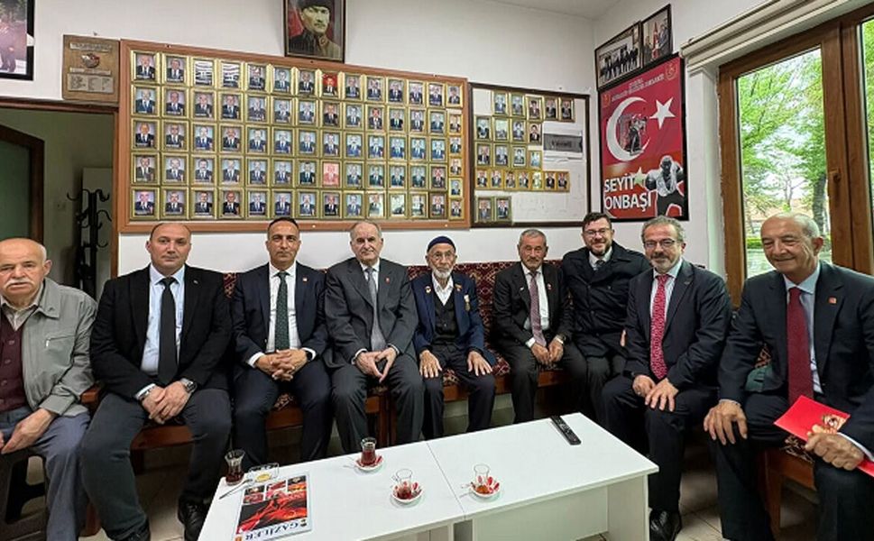 CHP heyetinden Muharip Gaziler Derneği’ne ziyaret