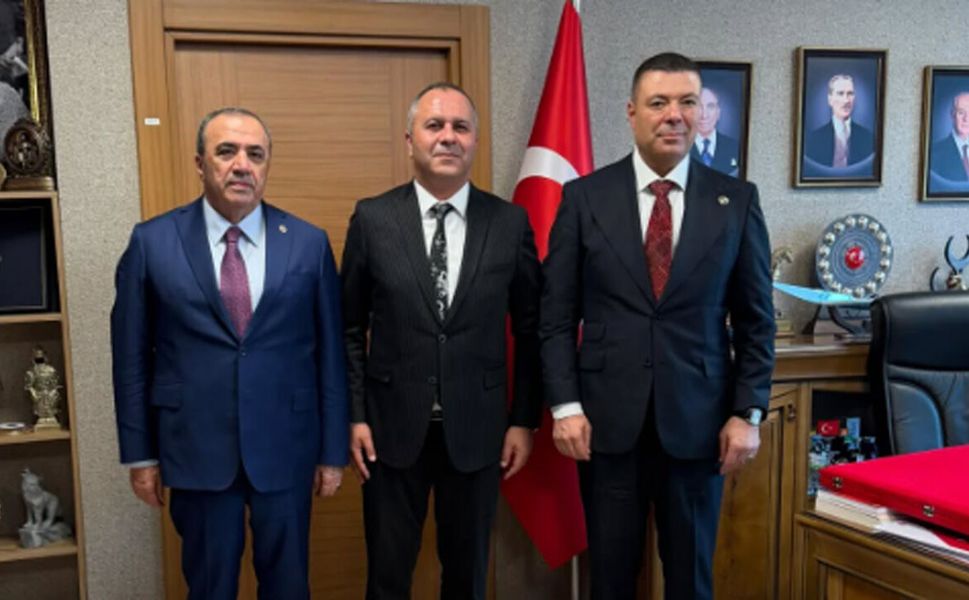 Özgür Bayraktar, Çorum teşkilatını ağırladı