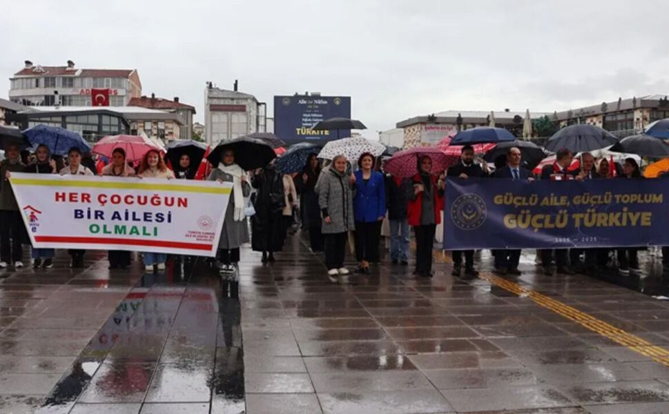 Çorum’da “Aile Günü” yürüyüşü düzenlendi