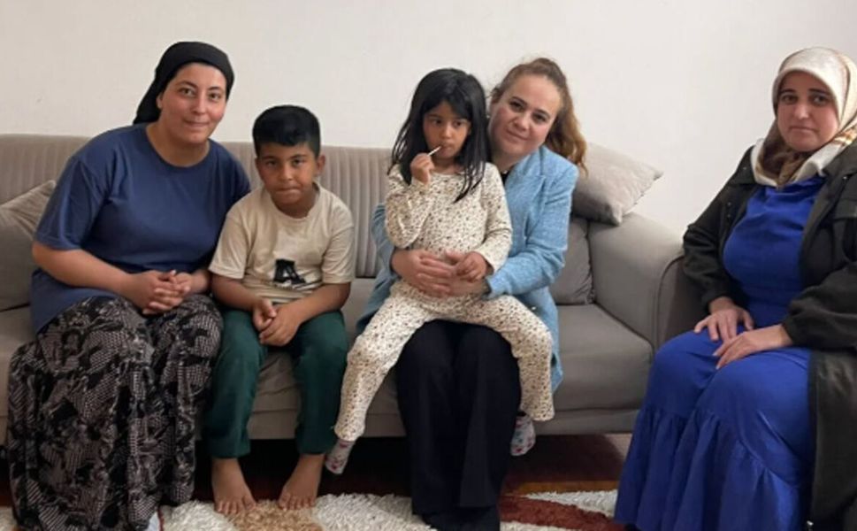 AK Parti Çorum Kadın Kolları’ndan bayram öncesi aile ziyareti