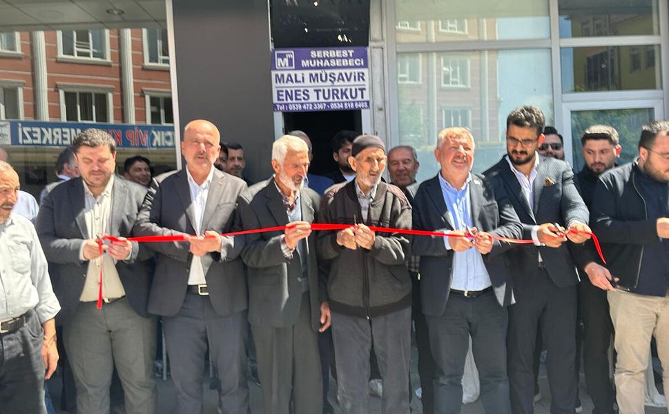 Avukat Ahmet Şaka Hukuk Bürosu açtı