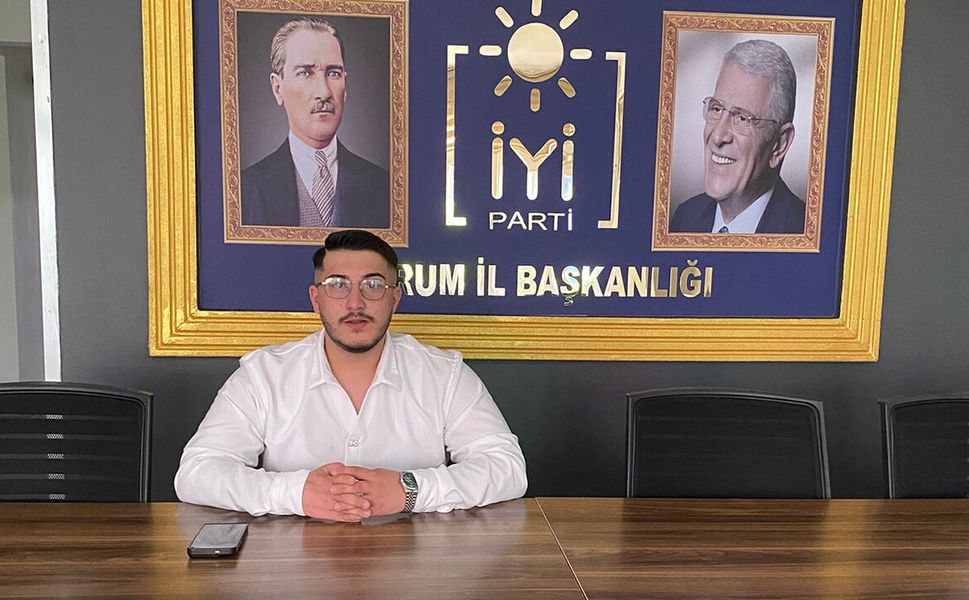 İYİ Parti Çorum İl Gençlik Kolları Başkanı Ayberk Cebe istifa etti