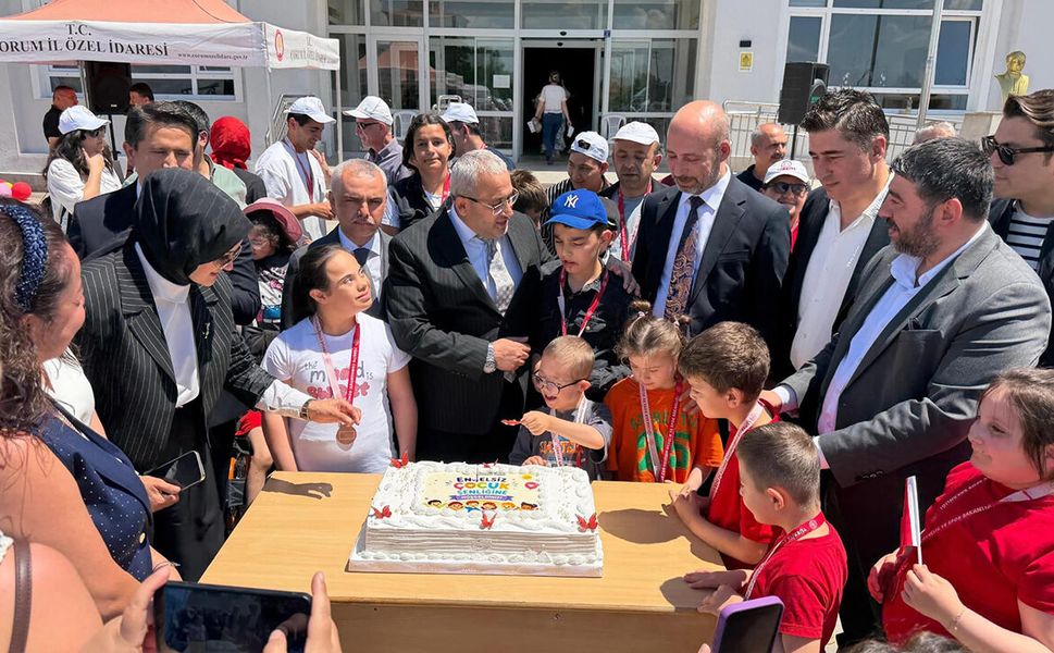 Nefes Engelsiz Çocuk Şenliği Gönülleri Isıttı