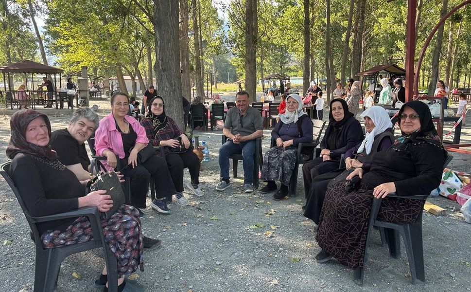 Başkan Hamit Dereli’ye ‘Tabiat Parkı’ teşekkürü