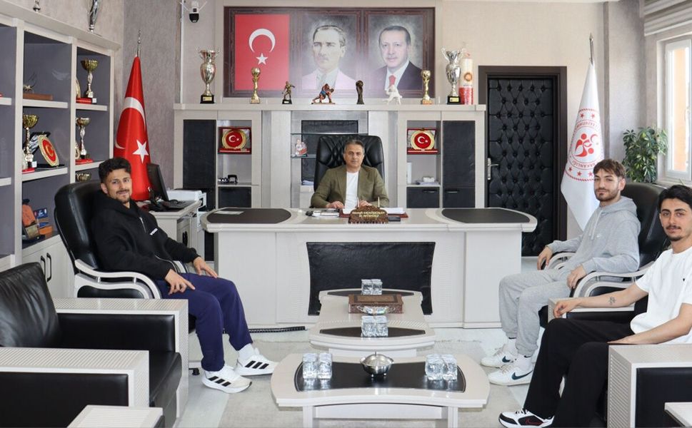 İl Müdürü Mustafa Demirkıran BESYO öğrencileriyle buluştu