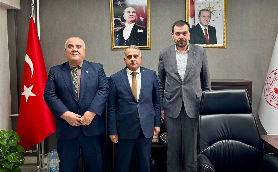 AK Parti İl Başkanı Yakup Alar’dan Nüfus Müdürlüğü’ne ziyaret
