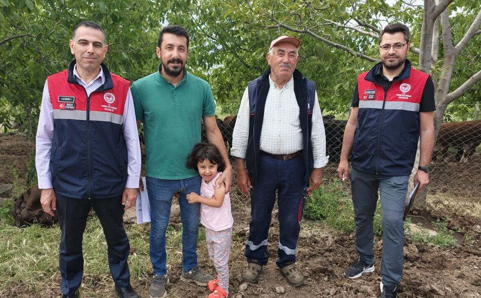 Oğuzlar'da Hayvancılık İşletmesine Proje kapsamında ziyaret