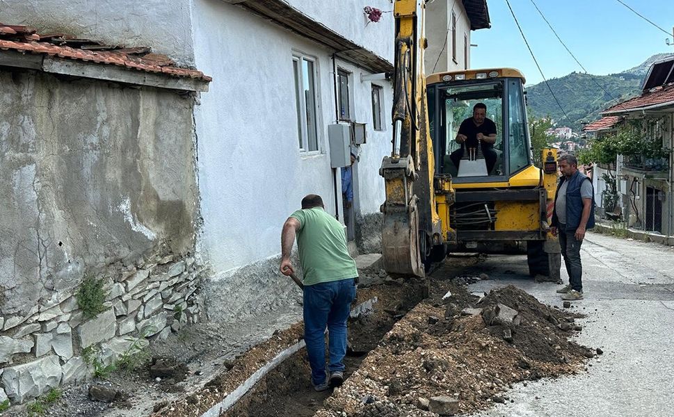 Su kayıplarını önleyecek çalışma başladı: Yeni hat döşeniyor