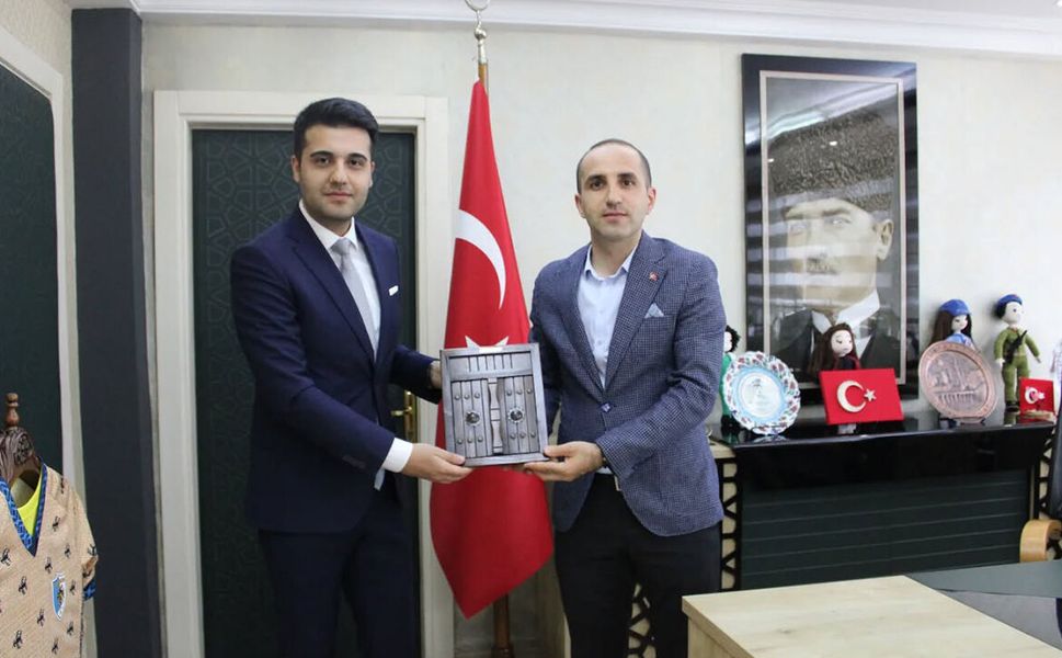 Hakim Burak Can Tatar’dan Kaymakam Polat’a veda ziyareti