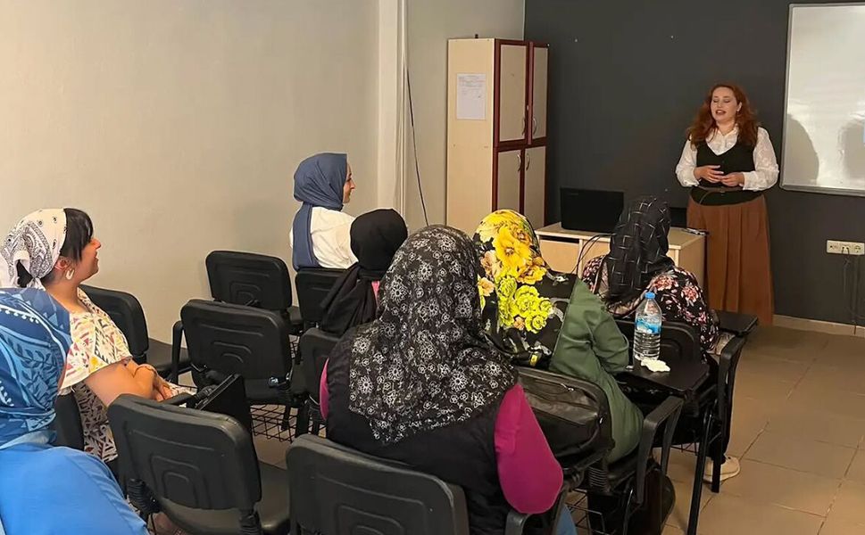 ADEM kursiyerlerine ‘Dijital Bağımlılık’ eğitimi