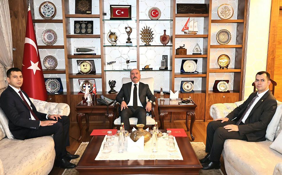 Kaymakamlardan Vali Çalgan’a veda ziyareti