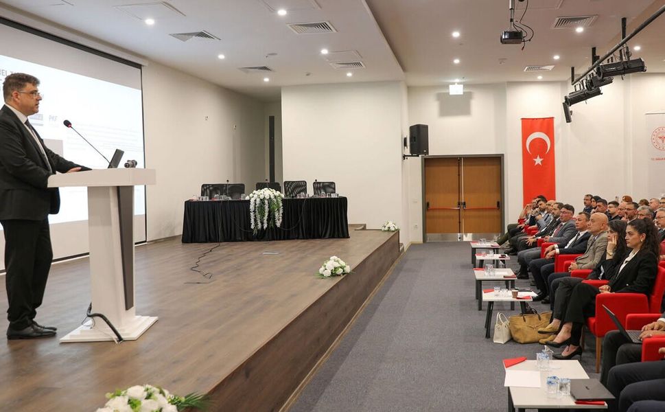 REDES sistemi Samsun'da sağlık yöneticilerine tanıtıldı