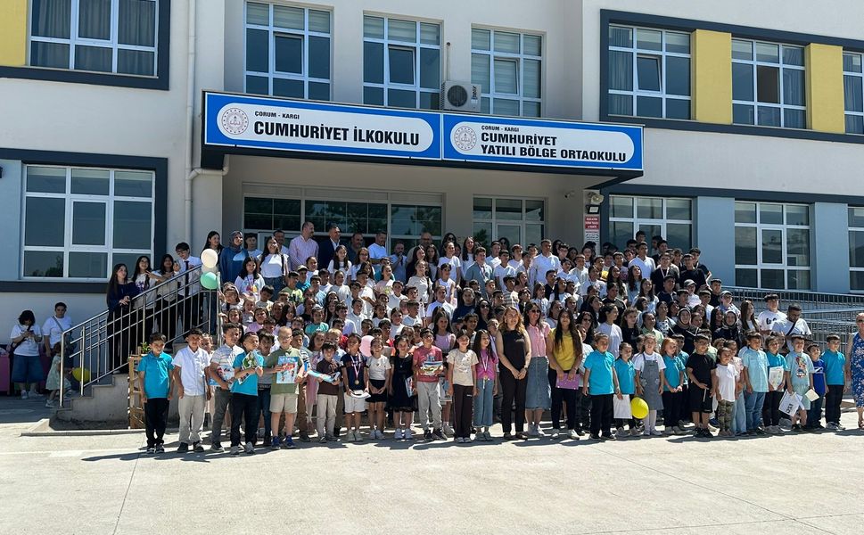 Kargı'da 1350 öğrenci karne sevinci yaşadı