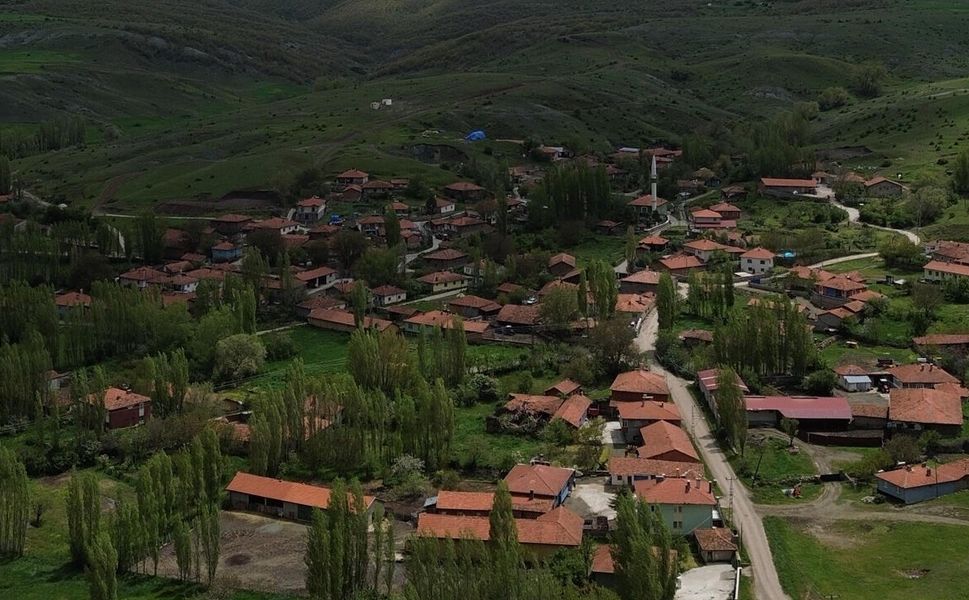 Alaca'nın saklı değeri: Küçükhırka Köyü geçmişi ve üretim kültürüyle dikkat çekiyor