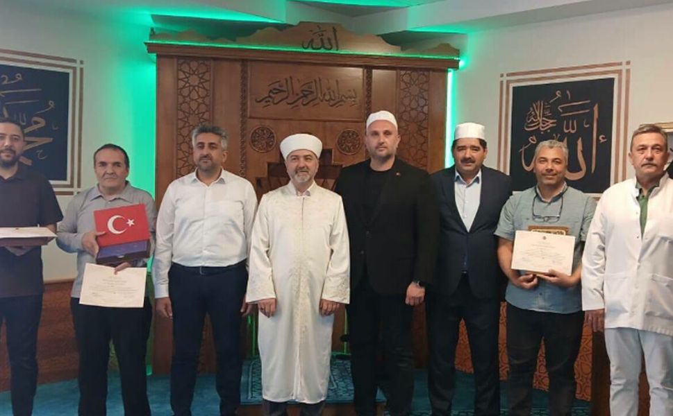 Hastanede Kur’an-ı Kerim öğrenmenin mutluluğunu yaşadılar