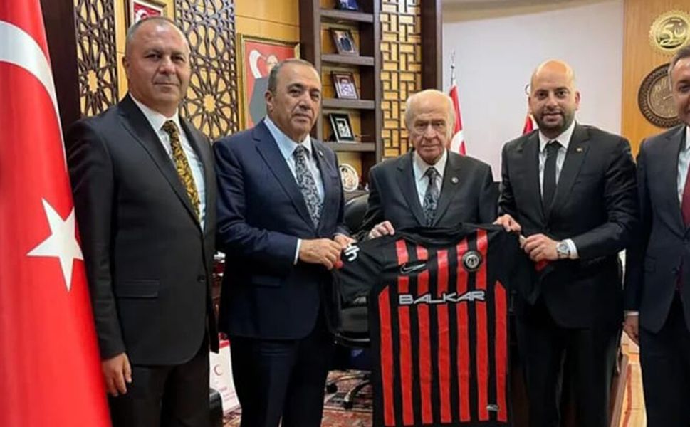 Çorum FK'nın tarihi başarısı başkentte gündem oldu