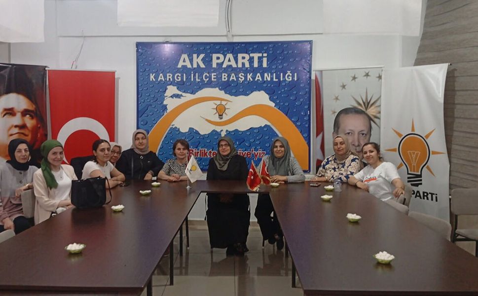Kargı’da AK Parti Kadın Kolları sahaya hazırlanıyor