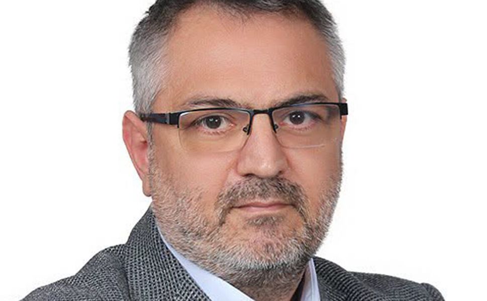 Eğitim camiasının acı kaybı: Prof. Dr. Hilmi Demir vefat etti