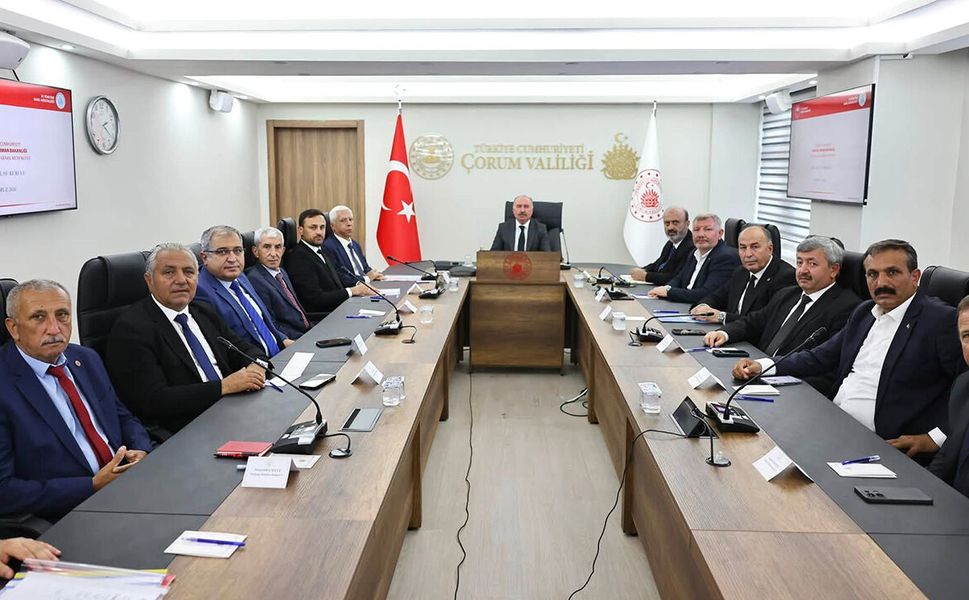 Valilikte önemli zirve: Çorum’un su planı hazırlanıyor