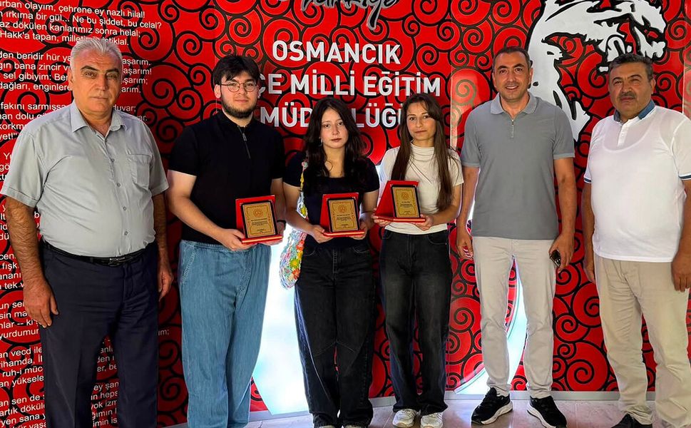 Osmancık’ın gururu olan öğrenciler ödüllendirildi