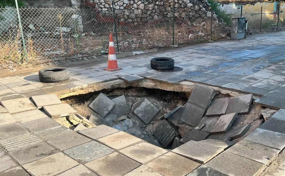 Çorum’da kaldırım çökmesi tehlike oluşturdu