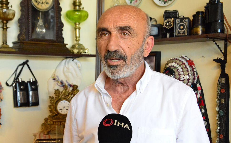 Çorum’da emeklilik hayalini işe çevirdi: 150 yıllık eşyaları geleceğe taşıyor