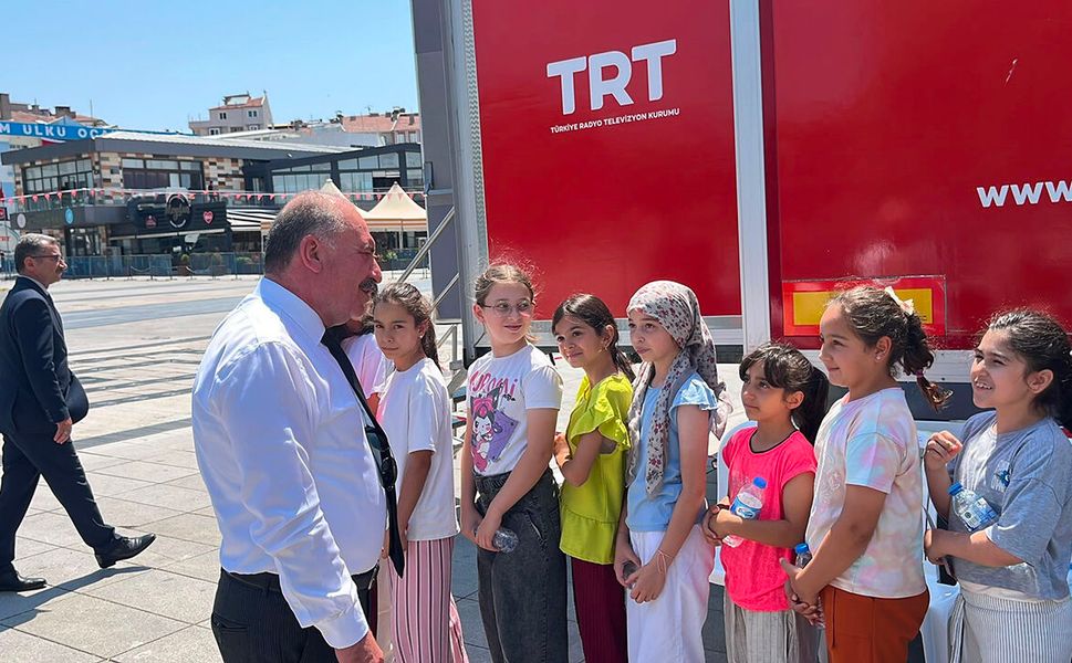 TRT sinema tırı Çorumlu çocuklar için perdelerini açtı