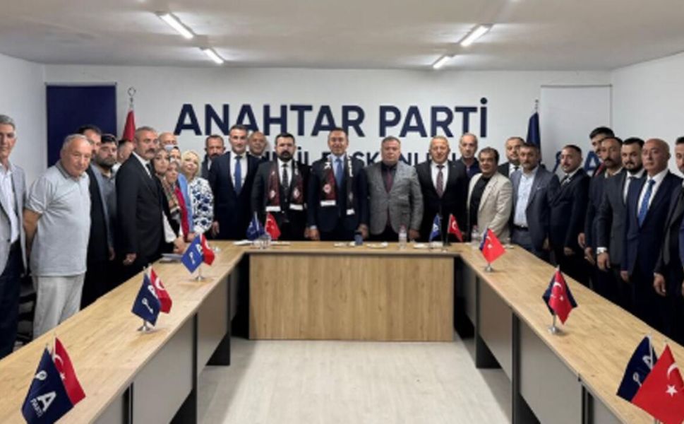 Anahtar Parti Çorum teşkilatı hedeflerini belirledi