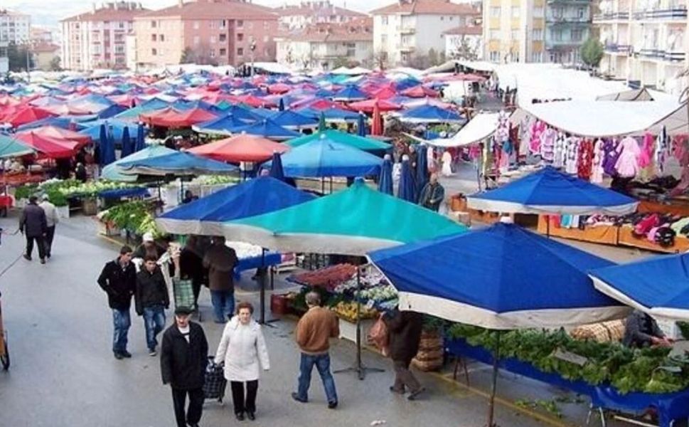 Çorum’da iki semt pazarının yeri geçici olarak değiştirildi