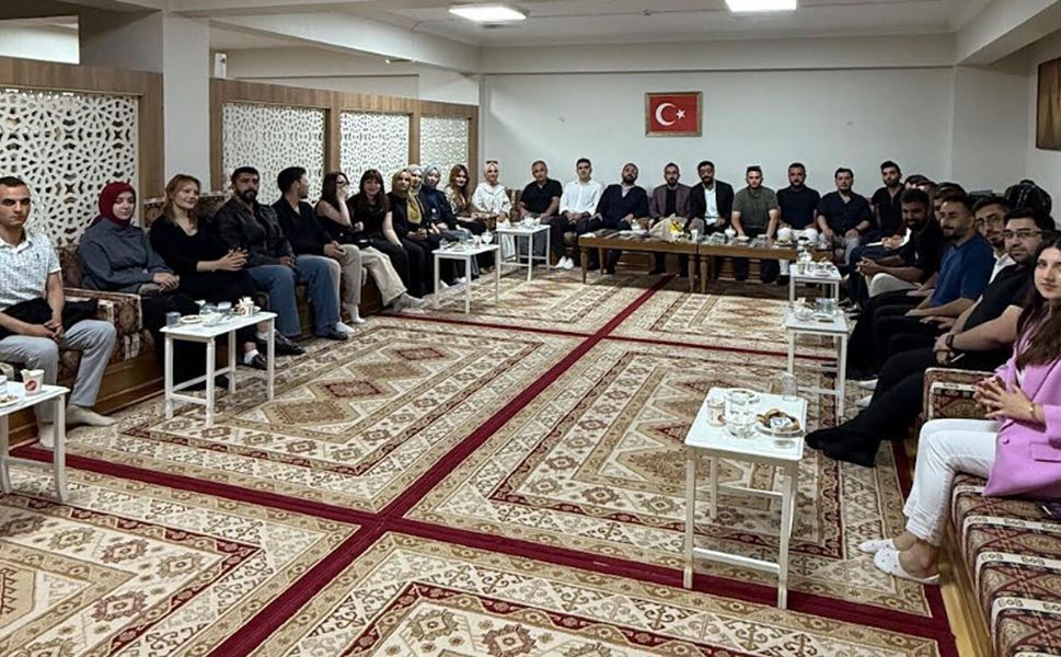 Aşgın görevi Dumlu’ya devretti