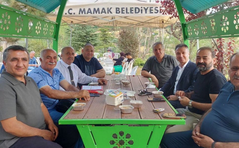 Araplar Mahallesi’nde aşure programı düzenlendi
