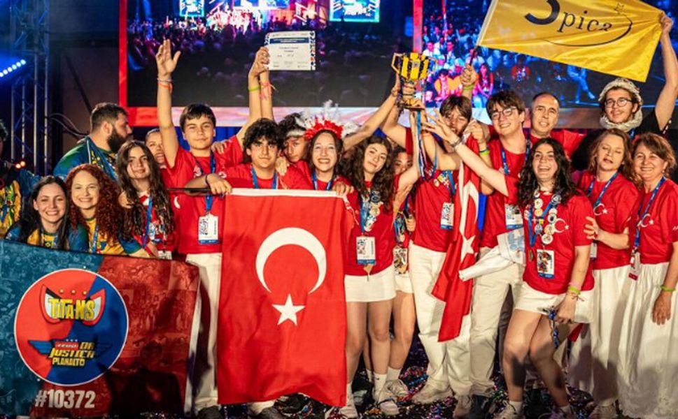 Hitit Üniversitesi’nin Akademik Gücü Dünya Şampiyonluğunu Getirdi!