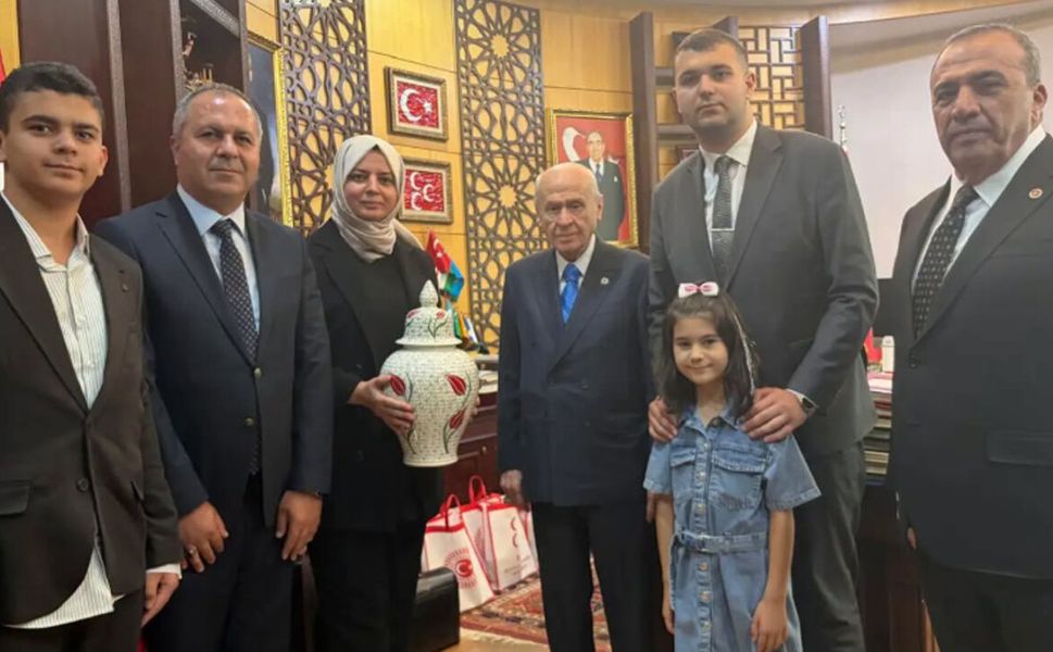 Mehmet İhsan Çıplak ve ailesi, Devlet Bahçeli’yi ziyaret etti